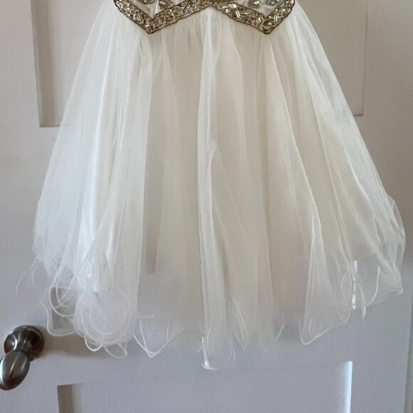 Prom Gold Beading dress option of Strapless - size 1/2 - Picture 6 of 6